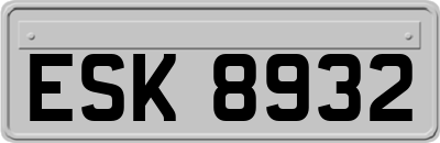 ESK8932