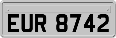 EUR8742