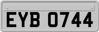 EYB0744