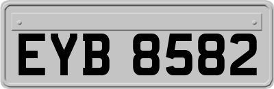 EYB8582