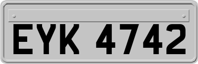EYK4742
