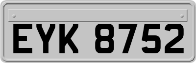 EYK8752