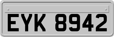 EYK8942