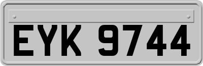 EYK9744