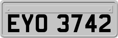 EYO3742