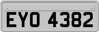 EYO4382