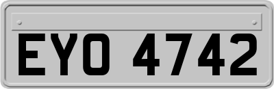 EYO4742