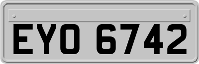 EYO6742