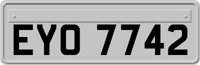 EYO7742