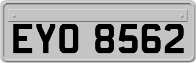 EYO8562