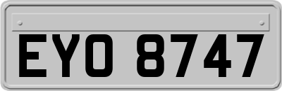 EYO8747