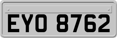 EYO8762