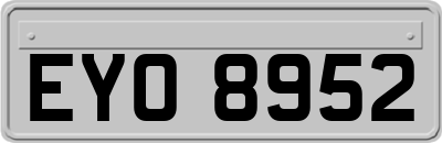 EYO8952