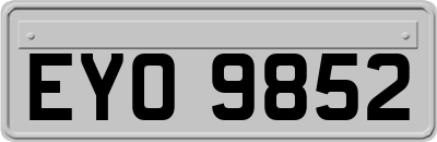 EYO9852