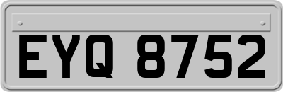 EYQ8752