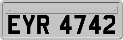 EYR4742