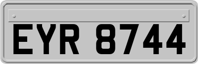 EYR8744