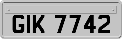 GIK7742