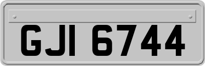 GJI6744