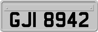 GJI8942