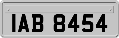 IAB8454