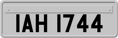 IAH1744