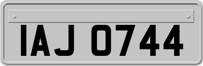 IAJ0744