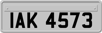 IAK4573