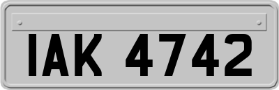 IAK4742