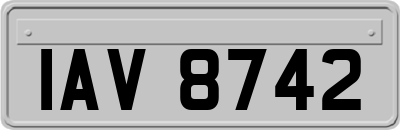 IAV8742