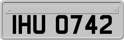 IHU0742