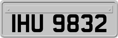 IHU9832
