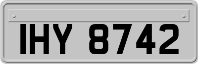 IHY8742