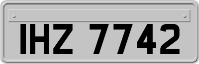 IHZ7742
