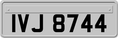 IVJ8744
