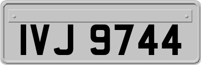 IVJ9744