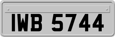 IWB5744