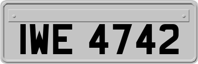 IWE4742
