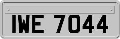 IWE7044
