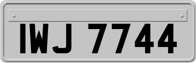 IWJ7744
