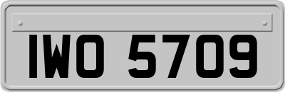 IWO5709