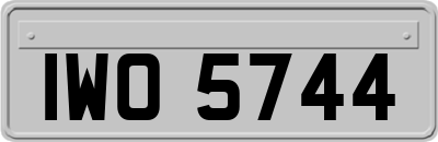 IWO5744