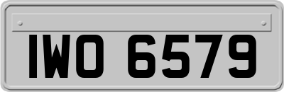 IWO6579