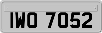 IWO7052