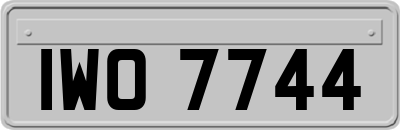 IWO7744