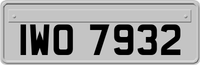 IWO7932