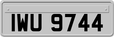 IWU9744