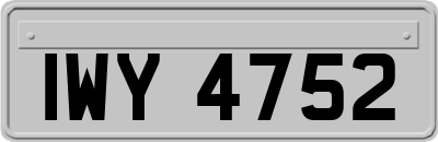 IWY4752