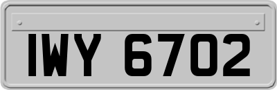 IWY6702