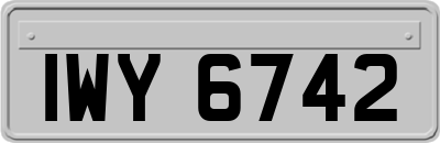 IWY6742